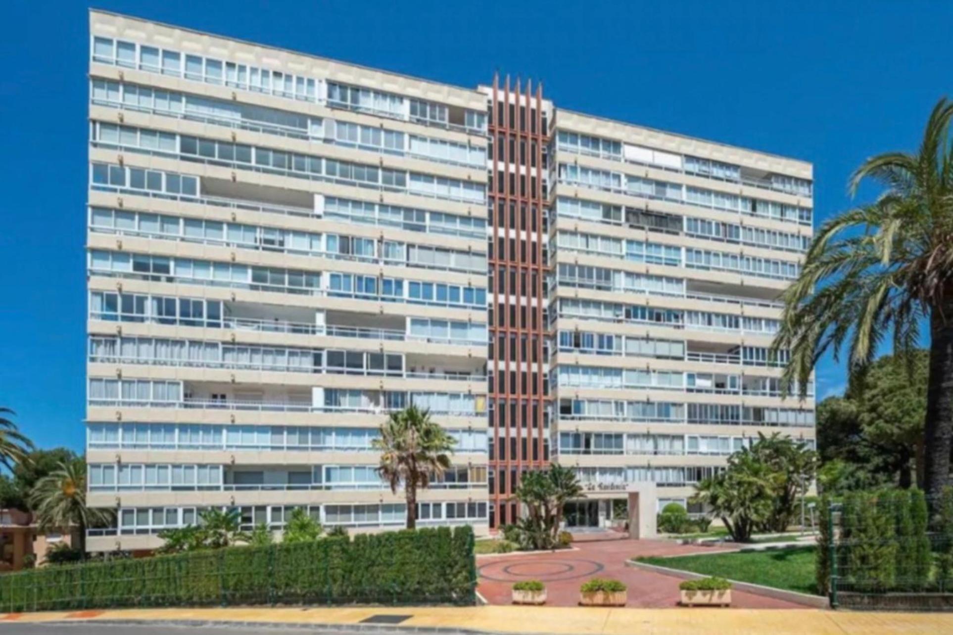 Marbella Beachfront - Beachside Apartment With Stunning Sea Views Екстер'єр фото