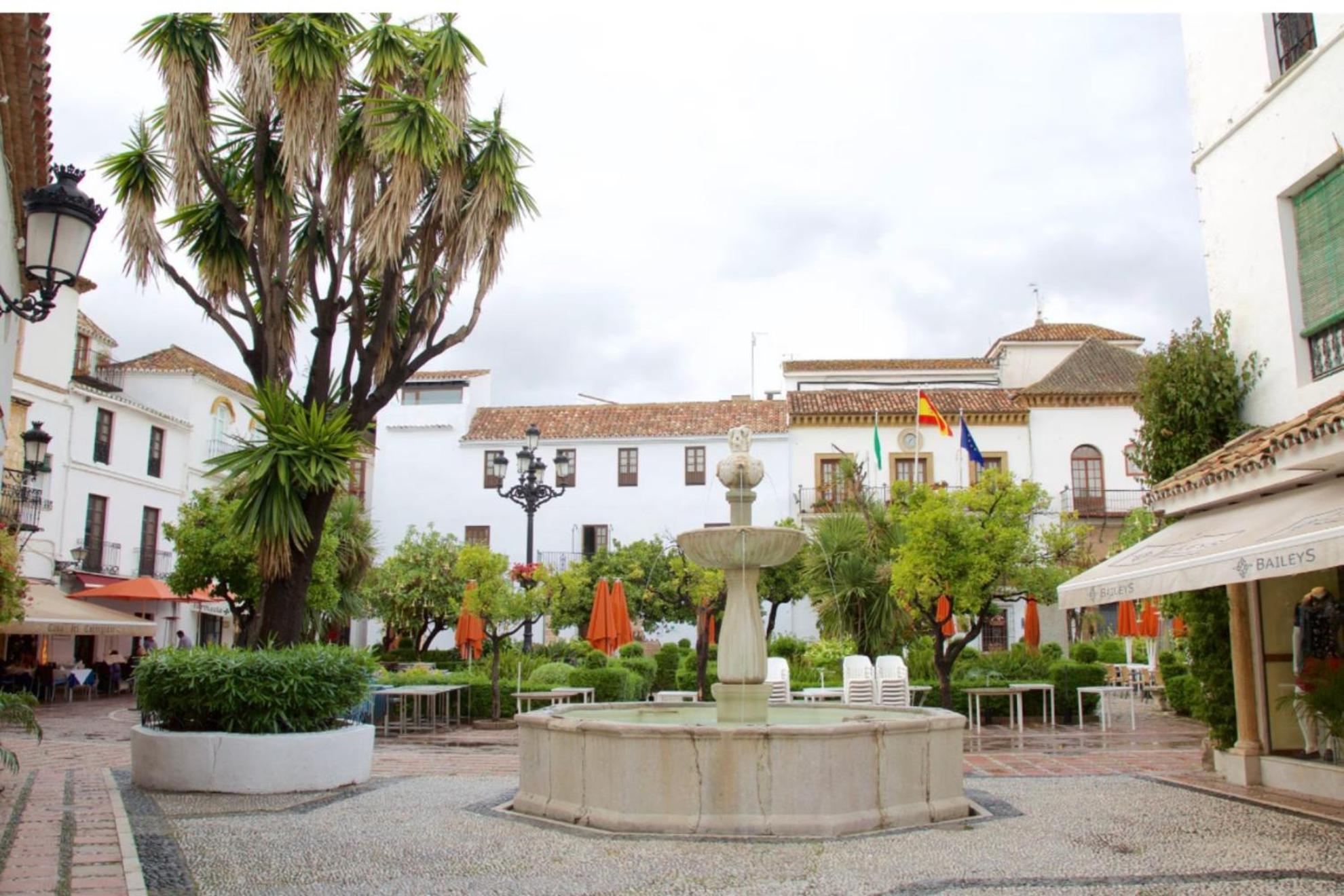 Marbella Beachfront - Beachside Apartment With Stunning Sea Views Екстер'єр фото